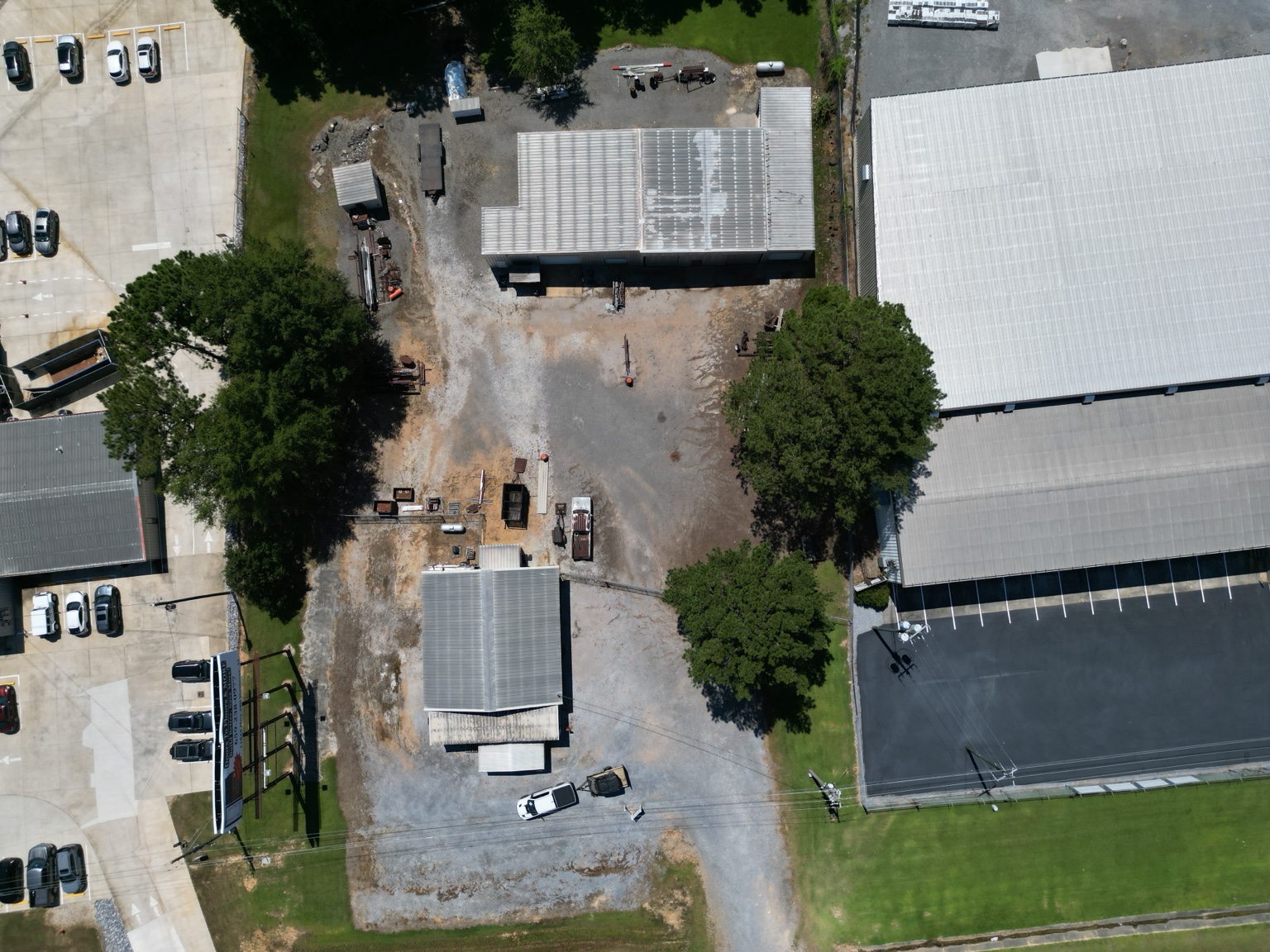 Overhead view of the buildings, yard, and site layout.